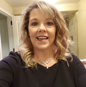 Meet your Posher, Cheralynn